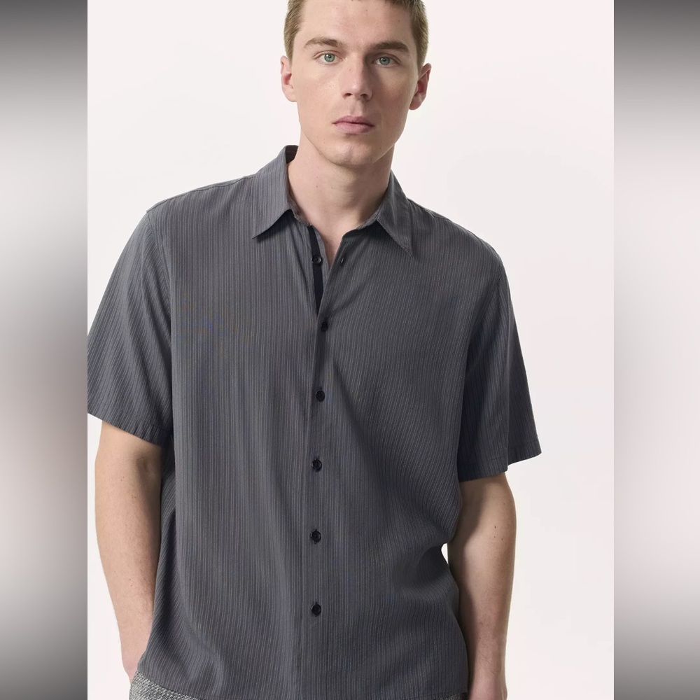 Relaxed Fit Dalton Dobby Striped Shirt in Dark Grey, NWT Defect